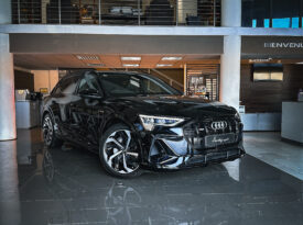 Audi E-Tron SUV 55 Quattro SLine Black Edition