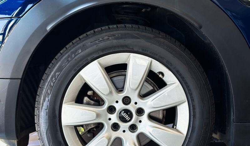 
								Mini One Countryman full									