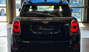 
										Mini One Countryman full									