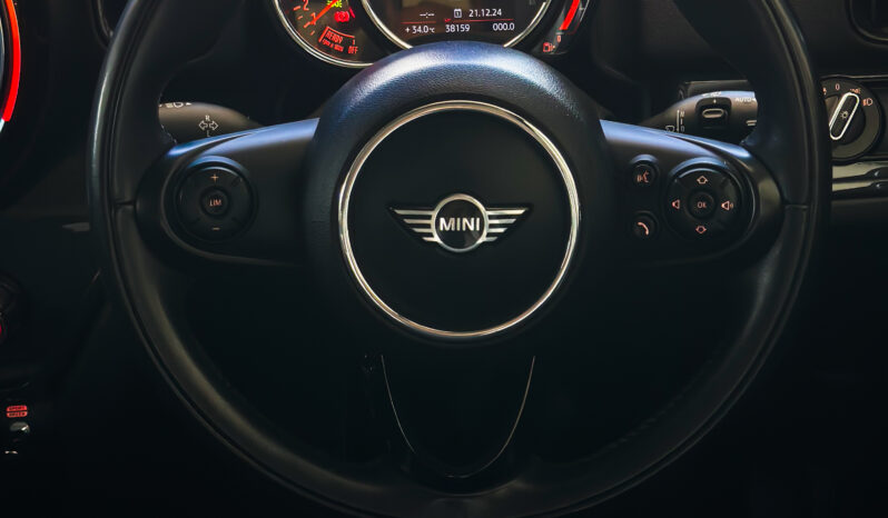 
								Mini One Countryman full									