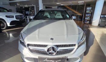 
										Mercedes CLA200 Progressive full									