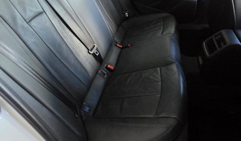 
								Audi A4 1.4 TFSI full									