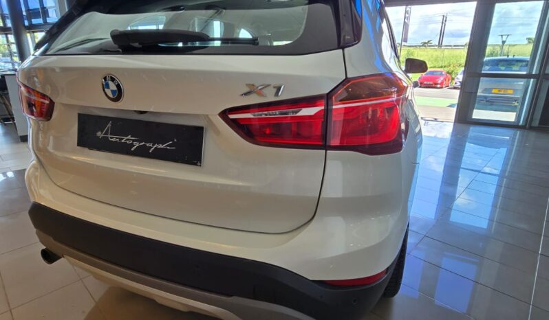 
								BMW X1 SDrive 18I full									