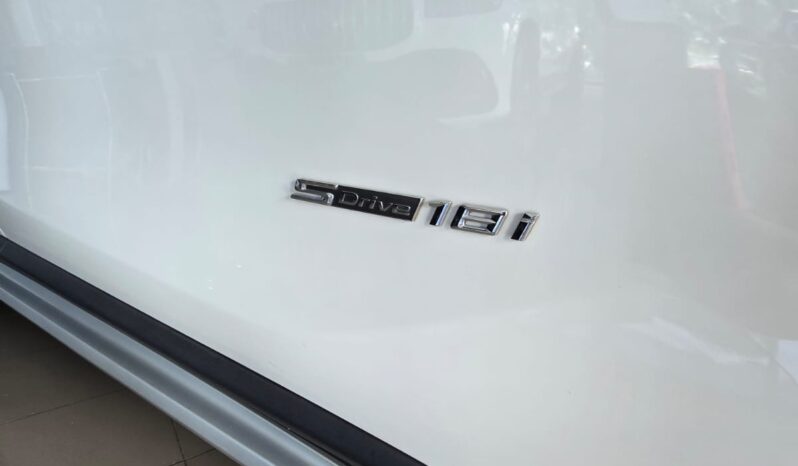 
								BMW X1 SDrive 18I full									