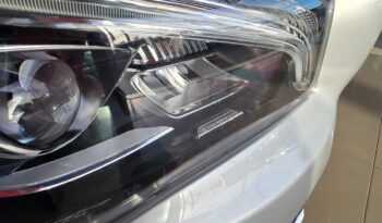 
										Mercedes CLA200 Progressive full									