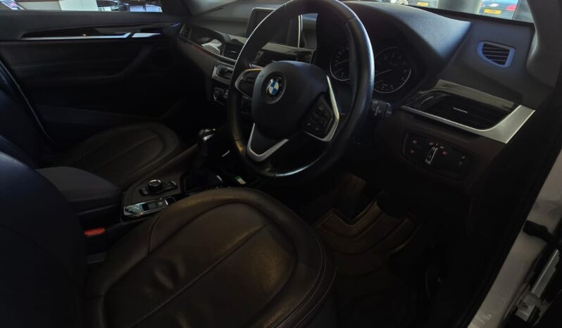 
								BMW X1 SDrive 18I full									