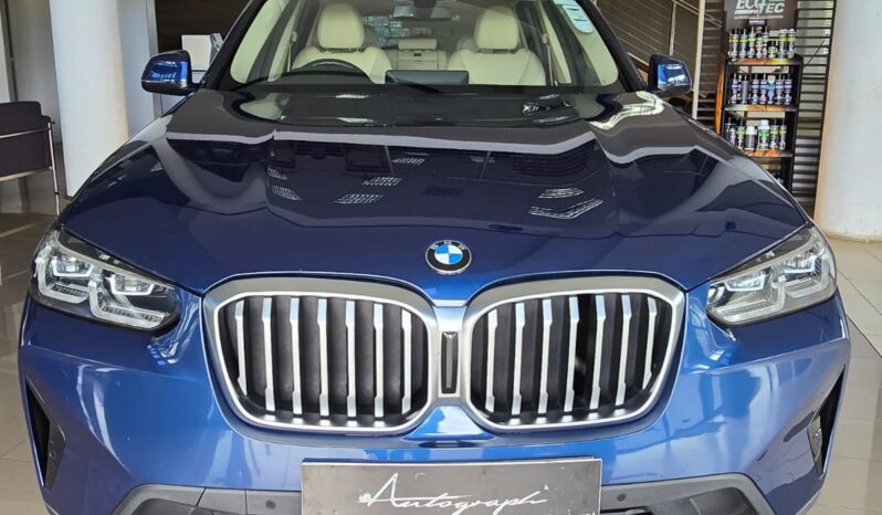 
								BMW X3 XDRIVE 20I MHEV full									