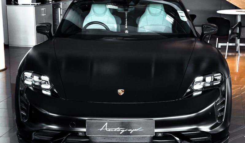 
								Porsche Taycan 4 S full									