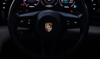 
										Porsche Taycan 4 S full									