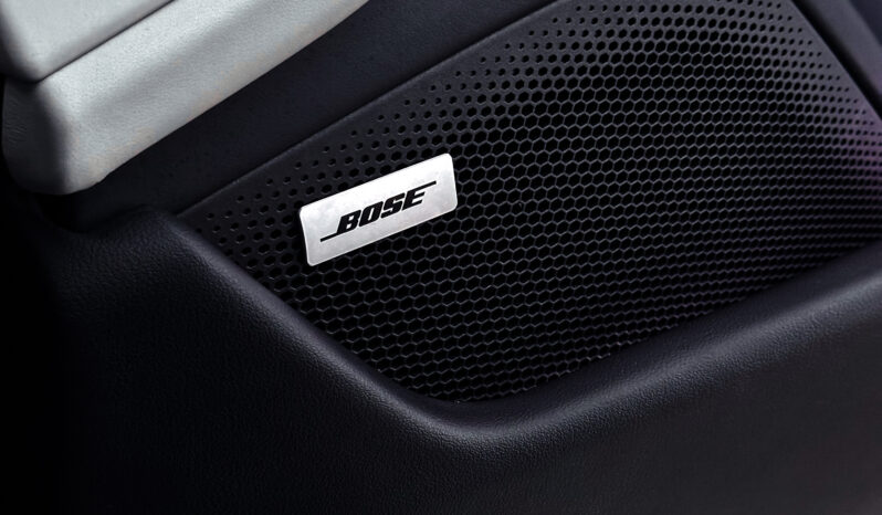 
								Porsche Taycan 4 S full									