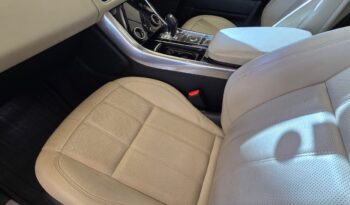 
										Range Rover Sport P400e HSE full									