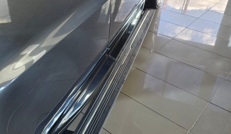 
								Range Rover Sport P400e HSE full									