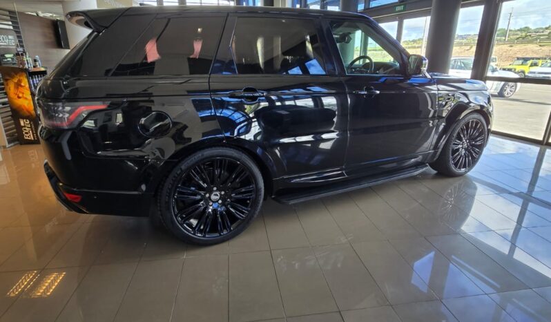 
								Range Rover Sport P400e HSE full									