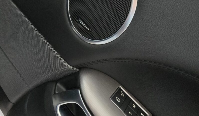 
								Range Rover Sport P400e HSE full									