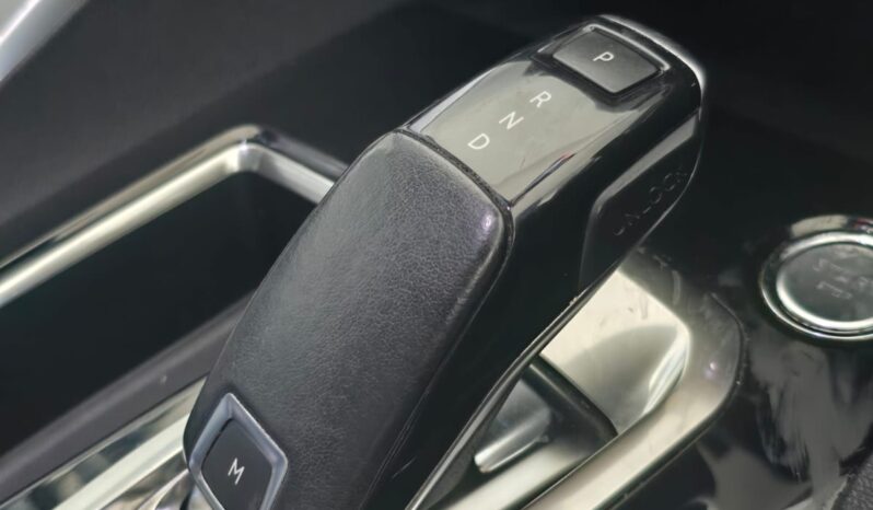 
								Peugeot 3008 1.6HDI full									