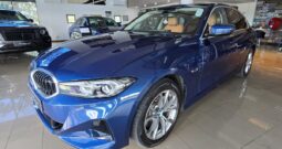 BMW 330e
