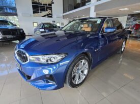 BMW 330e