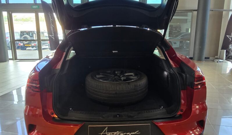 
								Jaguar I-Pace EV400 SE full									