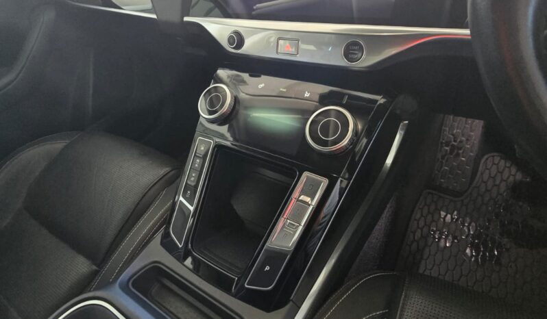 
								Jaguar I-Pace EV400 SE full									