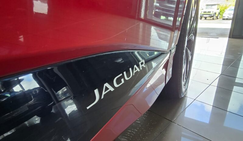 
								Jaguar I-Pace EV400 SE full									