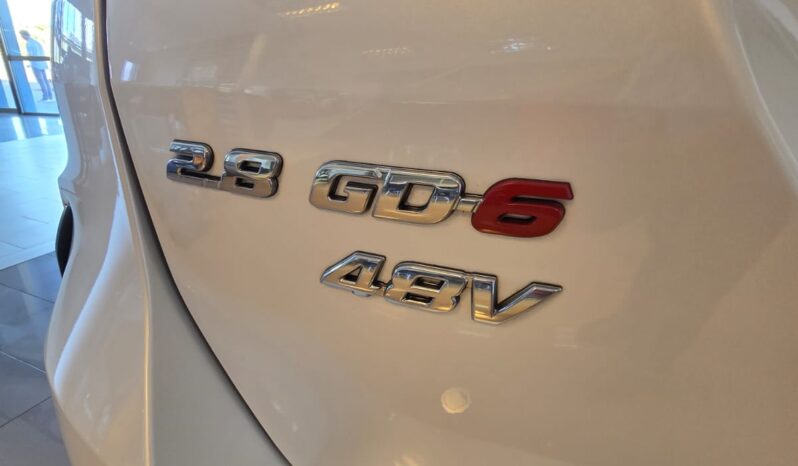 
								Toyota Fortuner 4×4 2.8 GD-6 48V (7-seater) full									