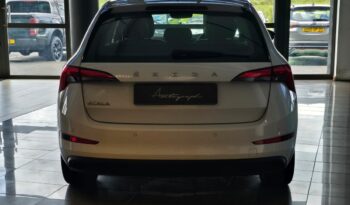 
										Skoda Scala Ambition full									