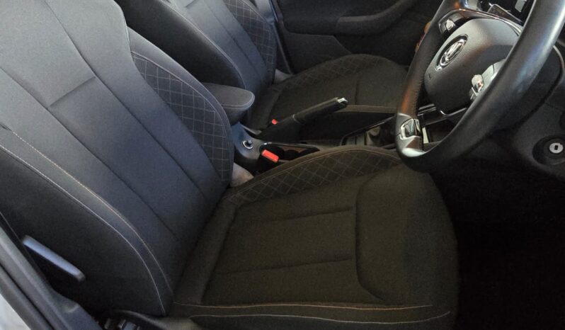 
								Skoda Scala Ambition full									