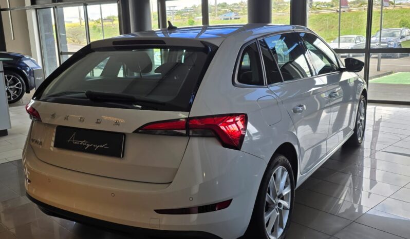 
								Skoda Scala Ambition full									