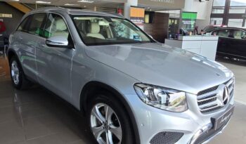 
										Mercedes GLC250 4Matic Exclusive Edition full									