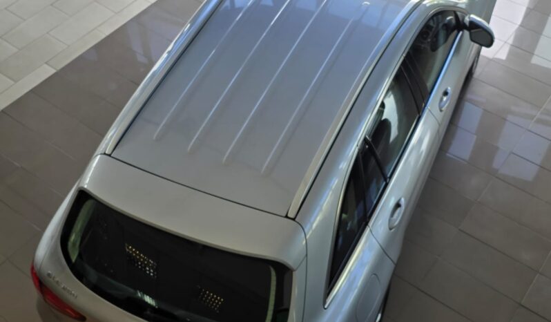 
								Mercedes GLC250 4Matic Exclusive Edition full									