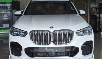 
										BMW X5 XDrive 45e MSport full									