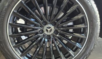 
										Mercedes GLC300e AMG Line full									