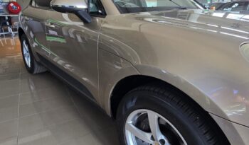 
										Porsche Macan 2.0 full									