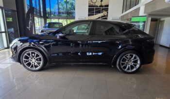 
										Porsche Cayenne E-Hybrid Coupé full									