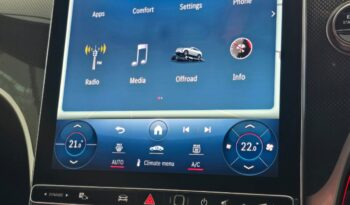 
										Mercedes GLC300e AMG Line full									