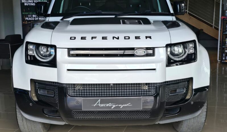 
								Land Rover Defender 110 P400e full									