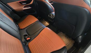 
										Mercedes GLC300e AMG Line full									