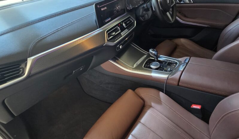 
								BMW X5 XDrive 45e MSport full									