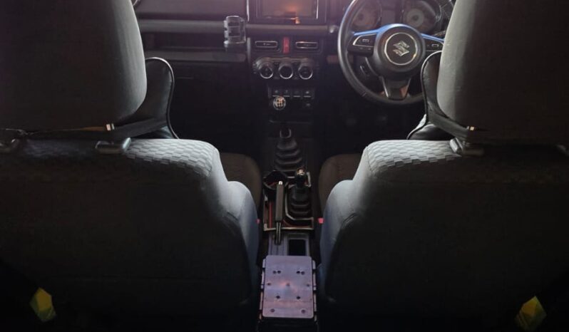 
								Suzuki Jimny 3 Doors Manual full									