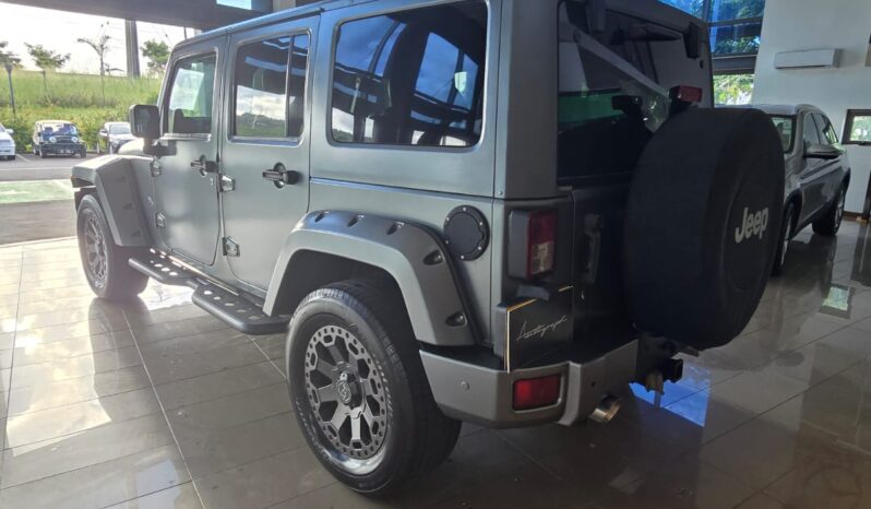 
								Jeep Wrangler 3.6 V6 JK Customs full									