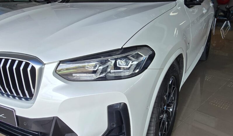 
								BMW X3 XDrive 20I MSport MHEV full									