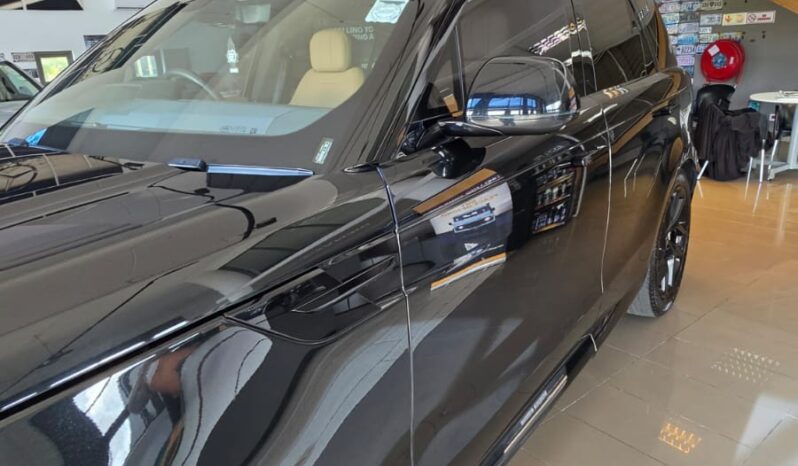 
								Range Rover Sport 3.0 P460e full									