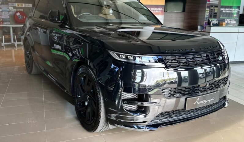 
								Range Rover Sport 3.0 P460e full									