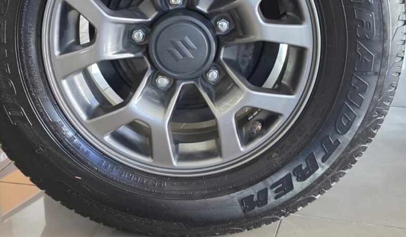 
								Suzuki Jimny 3 Doors Manual full									