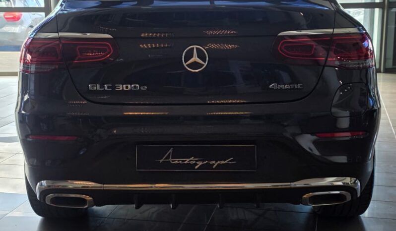 
								Mercedes GLC300E AMG Line Coupe full									