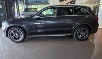 
										Mercedes GLC300E AMG Line full									