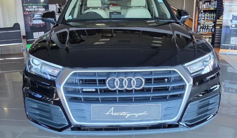 
								Audi Q5 2.0 TFSI Quattro full									