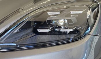 
										Porsche Cayenne E-Hybrid full									