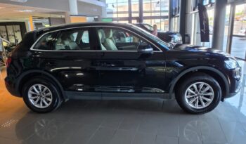 
										Audi Q5 2.0 TFSI Quattro full									