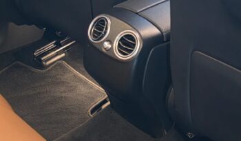 
										Mercedes GLC300E AMG Line full									